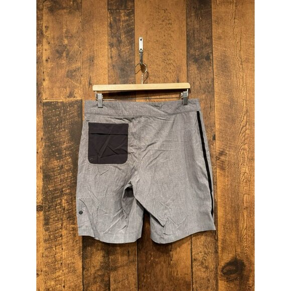 Lululemon Men’s Swim Shorts Heathered Grey Size 34 - Picture 2 of 5